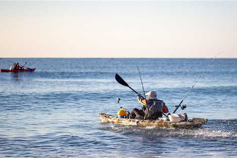 What to Wear When Kayaking