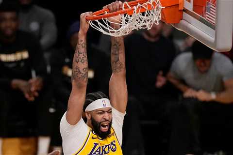 Anthony Davis and Los Angeles Lakers agree three-year contract extension with record NBA annual..