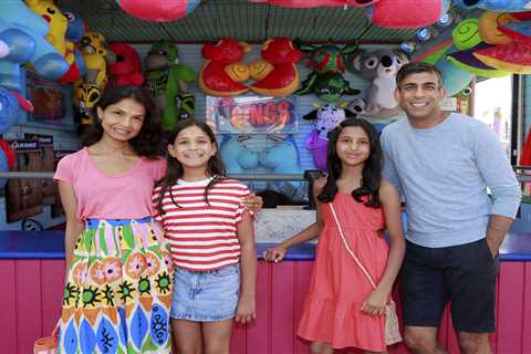 Rishi Sunak beams with wife and kids as they soak up the sun at Santa Monica Pier on California..