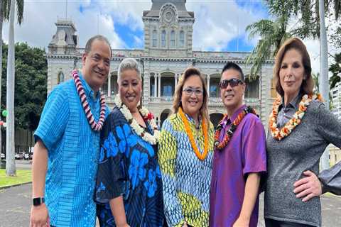 Does hawaii talk radio have any special guests or interviews?