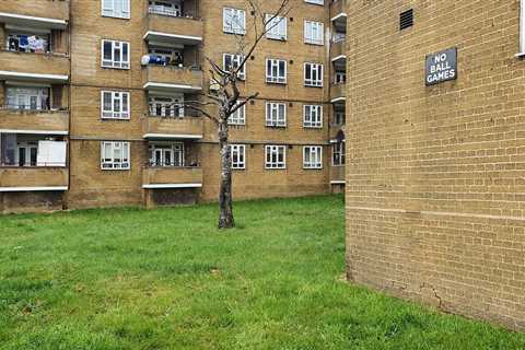 Fears of Crumbling Concrete in UK Homes Raises Concerns Amid Warnings