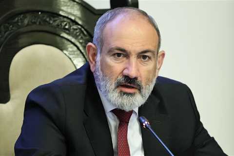 The first calls related to the border situation were made to the President of Russia. Pashinyan – •