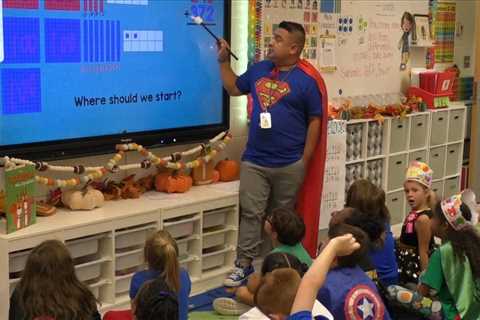 Class Act Teacher of the Month: North Bay Elementary’s Alfredo Childs