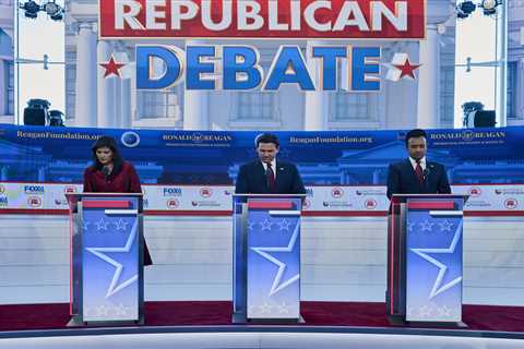 An Insider’s Guide to Why the GOP Debate Attacks Aren’t Sticking