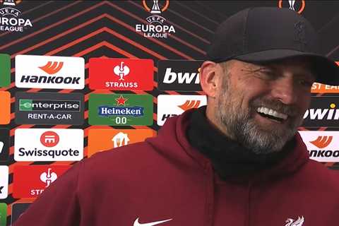 (Video) Jurgen Klopp couldn’t stop smiling after reporter’s question following Liverpool romp