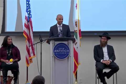 Antioch mayor speaks on indictment of several city police officers – NBC Bay Area