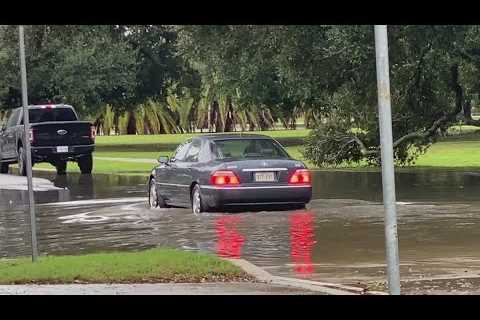 Drainage pump issues exacerbate flooding across New Orleans metro area