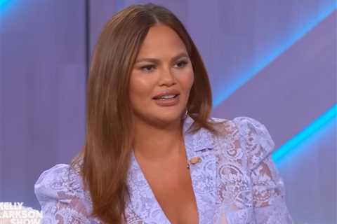 Chrissy Teigen Says She ‘Saw’ Late Son Jack During Ketamine Therapy Session