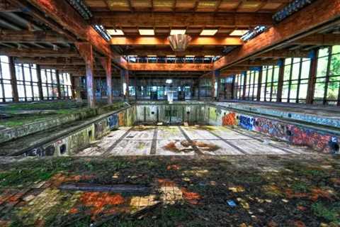 Inside abandoned resort that inspired Dirty Dancing & where boxing legend Rocky Marciano trained..