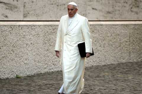 What Pope Francis' AI puffer coat says about the future of fashion