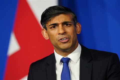 Rishi Sunak Holds Cabinet Meeting as US-UK Strikes Expected Against Iran-Backed Houthi Rebels in..