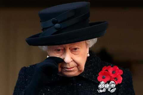 Queen Elizabeth “Died Peacefully In Her Sleep”, Reveals Book