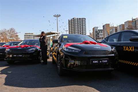 Iran to hold presentation of new electric cars in coming days