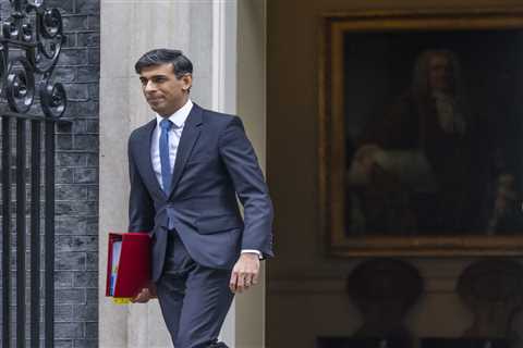 Rishi Sunak stands firm on Rwanda plan as crucial bill faces vote tonight