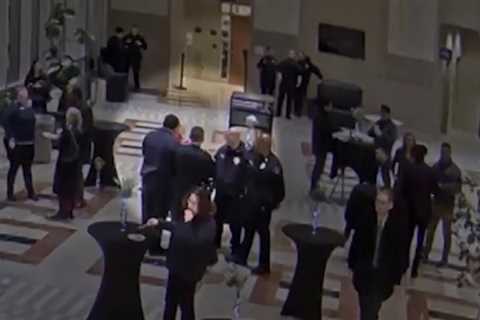 Video shows former HPD Chief Acevedo being served papers regarding deadly Harding Street raid