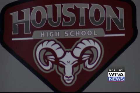 Houston High School students returned to classes after days off for icy weather