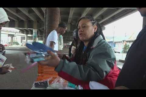 Hip Hop artist teams with woman seen on WWL Louisiana to feed the homeless