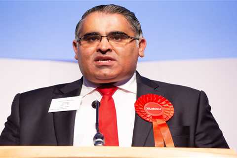 Labour MP Criticized for Gaza Comments Received £9k Trip from Qatar Government Housing Hamas..