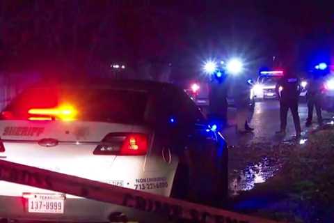 2 found shot to death in car in Spring