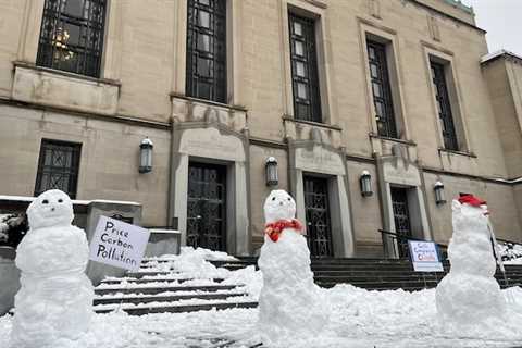 CCL snowmen take to the streets