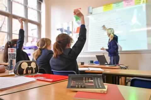 Parents face £160 fine if kids miss five days of school in attendance crackdown