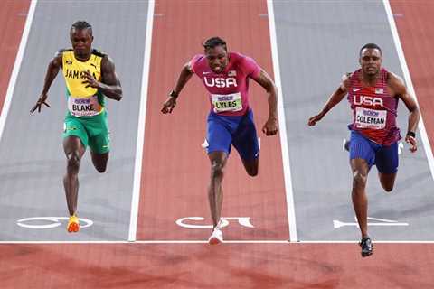 Coleman beats Lyles in world indoor 60m head-to-head