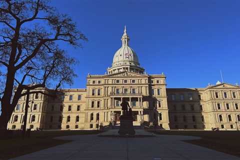 Appeals court affirms Michigan’s 2023 income tax rate cut was temporary •