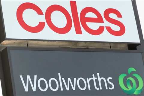 Coles and Woolworths ‘screwing’ Australians with grocery prices