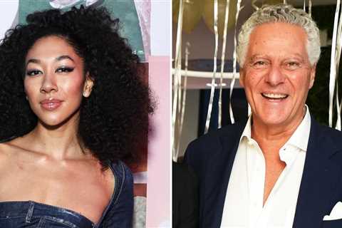 Aoki Lee Simmons, Vittorio Assaf Confirm Romance With Beach PDA