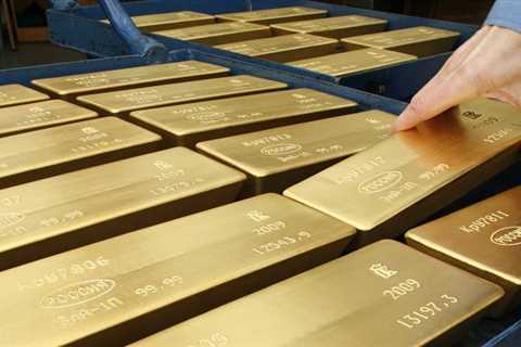 Why record-setting gold prices will fend off headwinds and see 30% more upside, according to famed..