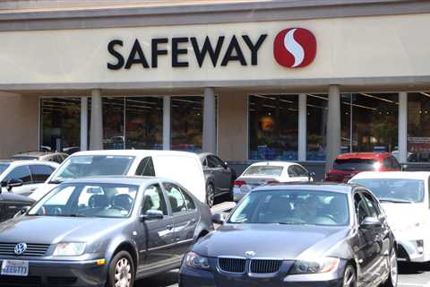 Redwood City Safeway robbery suspects arrested