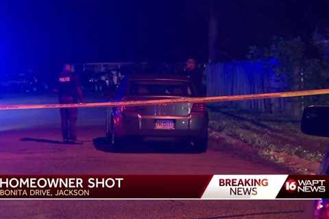 Homeowner shot after confronting teens trying to steal a car