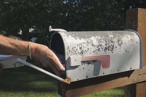 USPS urges homeowners to repair mailboxes during Mailbox Improvement Week