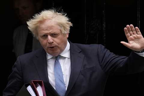 Boris Johnson Repeats Claim Keir Starmer Failed to Prosecute Jimmy Savile