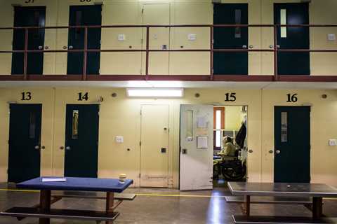 Michigan Senate passes updates to ‘medically frail’ parole bill •