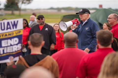 UAW delivers rousing presidential endorsement for Biden over ‘scab’ Trump