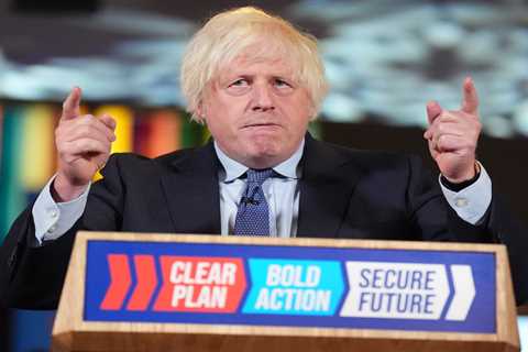 Boris Johnson warns Britain not to sleep walk into Labour’s ‘Starmergeddon’ as he joins Tory..