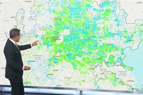 KPRC 2’s Andy Cerota explains how CenterPoint’s restoration status tracker map works