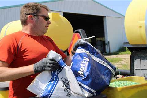 Therapists Learn How To Help Farmers Cope With Stress Before It’s Too Late