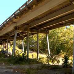 City, county leaders apply for grants to replace Glendale Ave bridges