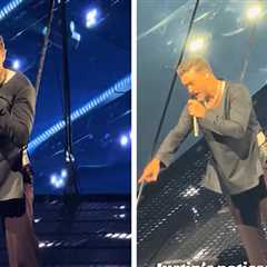 Justin Timberlake Covers Up Onstage After Viral Bulge