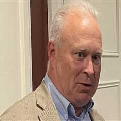 The Debate Over Term Limits for Politicians in King County, Washington