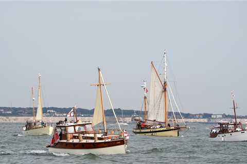 Dunkirk 'Little Ships' Forced to Give Way to Migrant Boat in Channel — Veterans Fuming