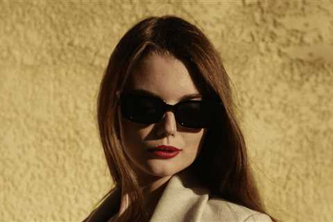 Timeless Pieces: The Enduring Charm of Hollywood Style