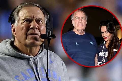 Bill Belichick Mocked by Fans After UNC Debut Fumble