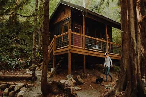 Exploring the Beauty of Northwest Arkansas: A Guide to Spring Festivals, Camping, and Lodging