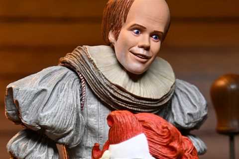 Massive Forehead of Human Pennywise Figure: A ‘Welcome to Derry’ Spoiler?