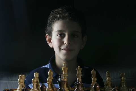 Chess Grandmaster’s Mysterious Death Explained