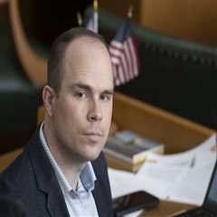 The Democratic Process of Electing the Mayor of Tigard, Oregon