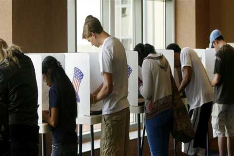 Engaging College Students and Young Voters: The Impact of Voting Campaigns in Northern Virginia